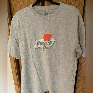 Palace sugar tee XL